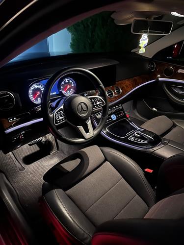 Mercedes Benz E 220