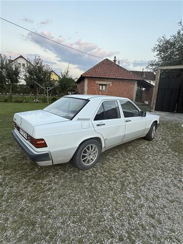 Shes Veturen  Mercedes 190 D