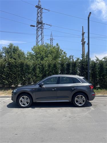 SHES AUDI Q5 2.0 TDI Sline