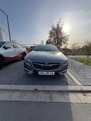 Shes veturen Opel Insignia Sport 1.6 Dizel - Manual, 2017