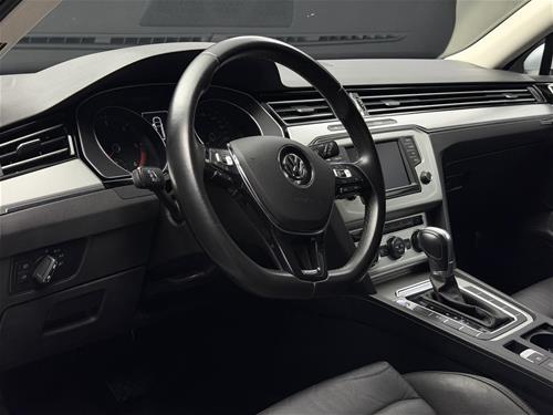 ID: 1354 VW PASSAT B8 2.0TDI DSG - BLUEMOTION - HIGHLINE