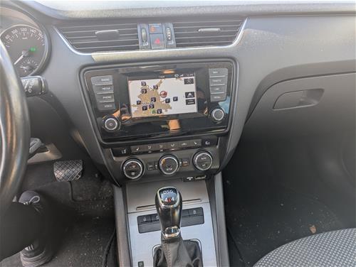 Skoda Octavia 2015, 4x4 184PS