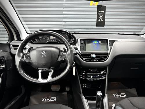 Peugeot 208 1.6 Blue-HDI Automatik 2014