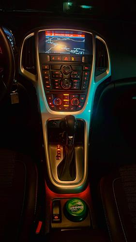 Shes veture Opel Astra