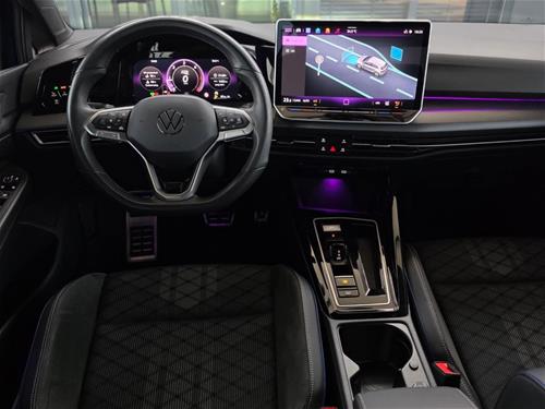 VW GOLF 8.5 TDI DSG R-LINE  NEW MODEL