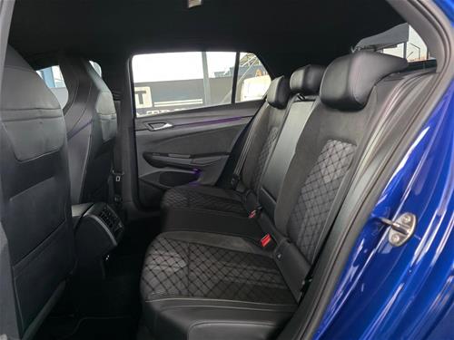 VW GOLF 8.5 TDI DSG R-LINE  NEW MODEL