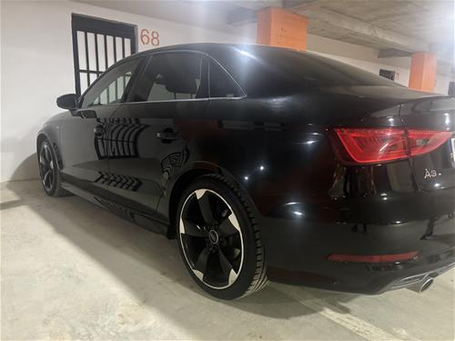 Shes veturen Audi A3 Sedan