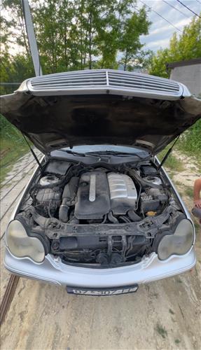 Mercedes Benz C270