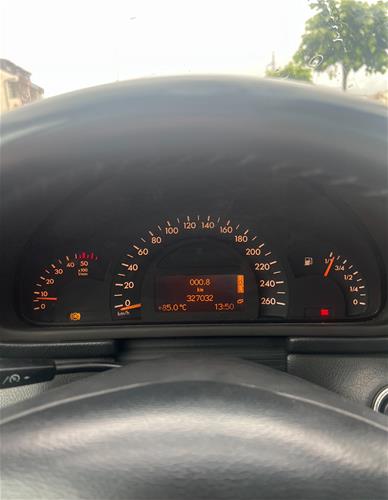 Mercedes Benz C270