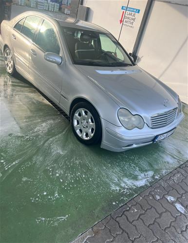 Mercedes Benz C270