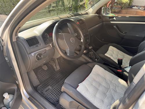 Shes veturen VW Golf 5