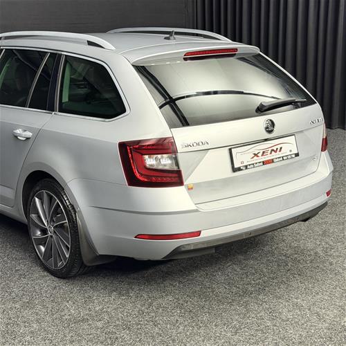 ID: 6324 SKODA OCTAVIA 2.0TDI 4x4 - *LAURIN & KLEMENT*