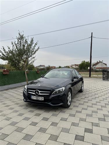 Shes Mercedes c200d