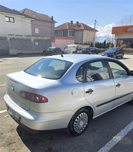 Shitet Sest Cordova 1.4 benzin