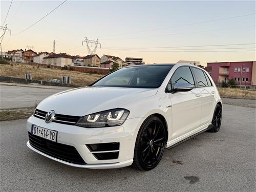 VW Golf R