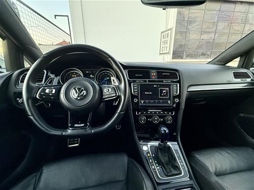 VW Golf R