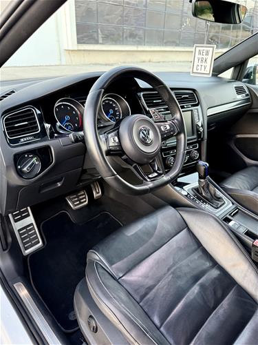 VW Golf R