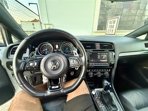 VW Golf R
