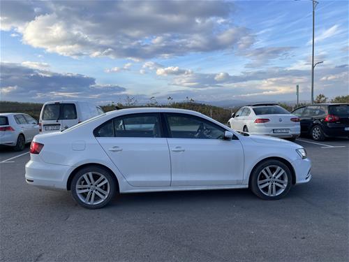 Volkswagen Jetta 2.0 TDI Premium, Automatik BlueMotion – 150 Kuaj Fuqi, Çmimi 12,500 i Negociueshëm
