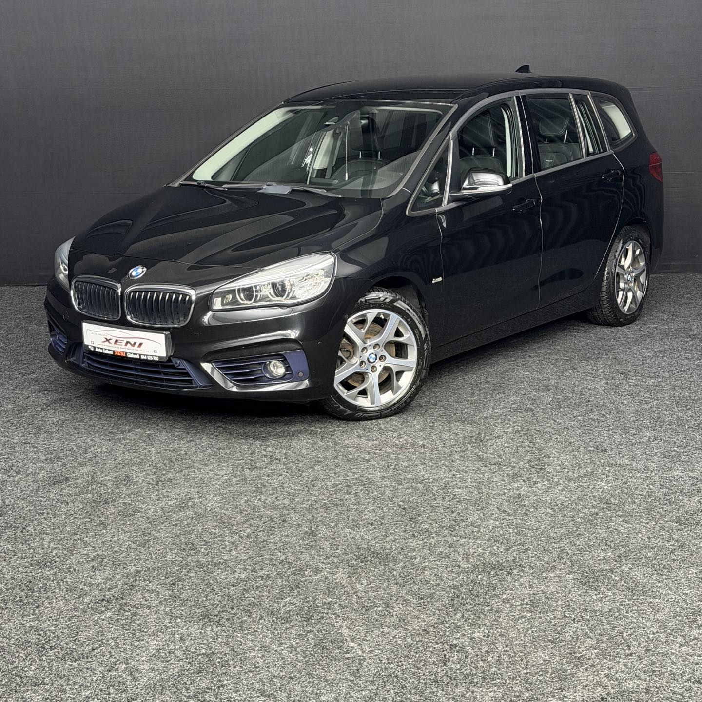 BMW 220d GRAN TOURER - CARBON EDITION *SPORT*