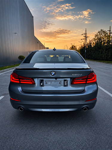 Shes BMW G30 520d
