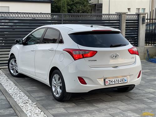 HYUNDAI I30 1.6 CRDI AUTOMATIK VITI 2014 ME DOGANE TE PAGUAR 🇨🇭🇨🇭🇨🇭