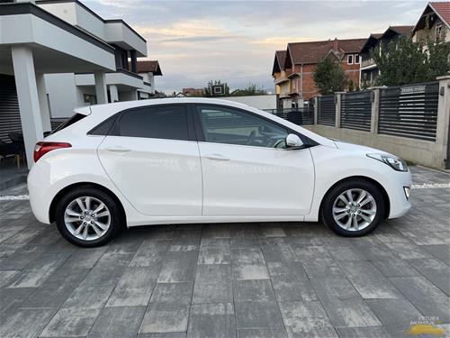 HYUNDAI I30 1.6 CRDI AUTOMATIK VITI 2014 ME DOGANE TE PAGUAR 🇨🇭🇨🇭🇨🇭