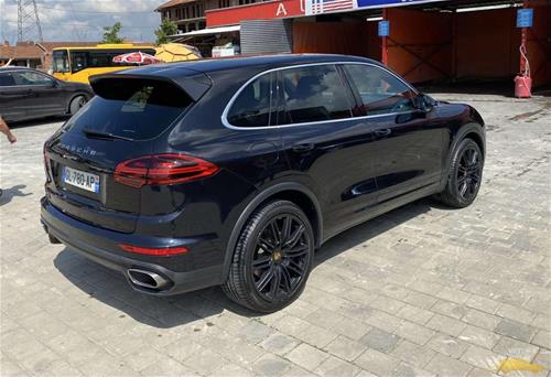 SHES PORSCHE CAYENNE 30. DIESEL