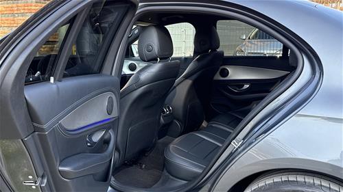 Mercedes Benz E220 Amg Line