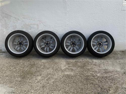 Fellne origjinale per mercedes me goma M+S 245/45/R17